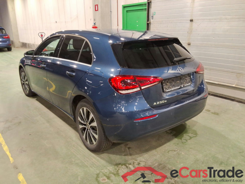 MERCEDES-BENZ A-CLASS 1.3 A 250 E DCT BUSINESS SOLUTION #2