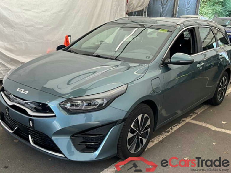 Ceed Sportswagon Plug-in Hybrid Vision 1.6 104KW AT6 E6d