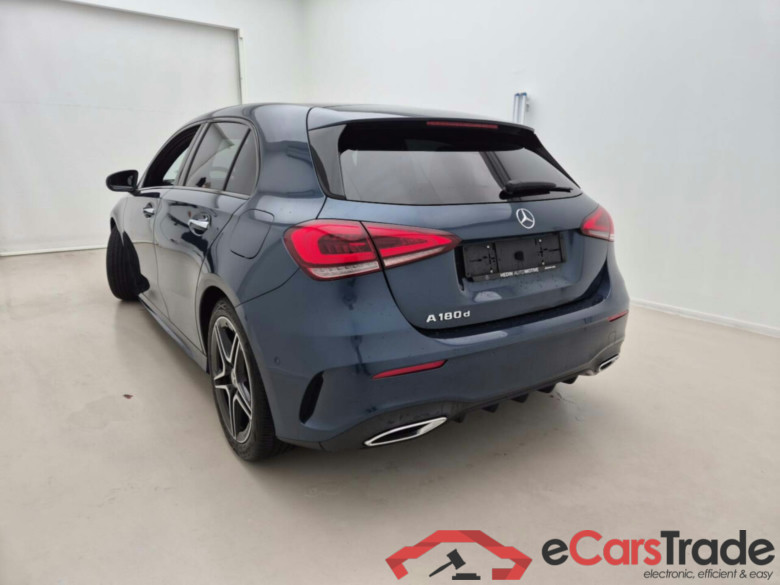 Mercedes A 180d AMG Night Pano LED-MultiBeam Widescreen Burmester Ambient Navi 1/2 Sport-Leather-Alcantara KeylessGo Camera Klima PDC ... #4