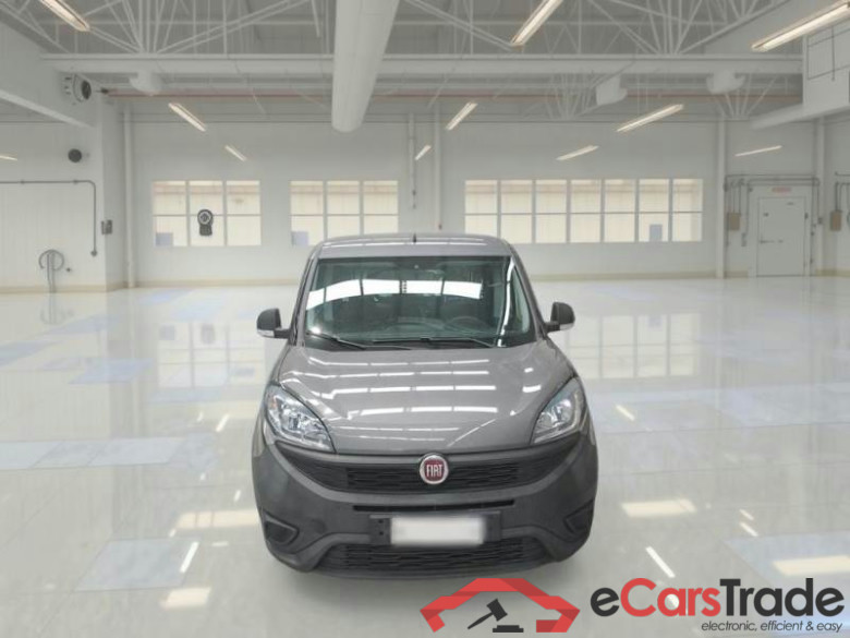 FIAT DOBLÒ CARGO / 2014 / 4P / VETT. FURGONATA CH1 BUSINESS 1.6 MJET 105CV E6D SeS #6