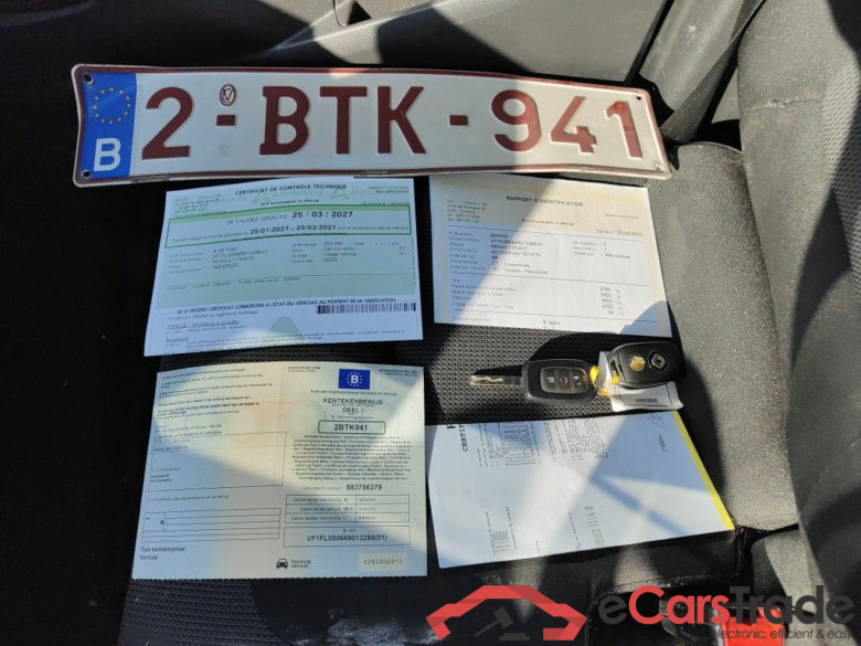 Renault Trafic L1H1 dCi 150 EDC Confort 2.9T 4d !!Technical issue!! #4