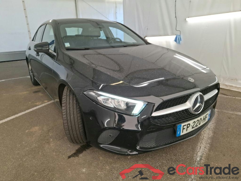 MERCEDES-BENZ Classe A Berline / 2018 / 4P / Berline A 180 d Business Line 7G-DCT #4