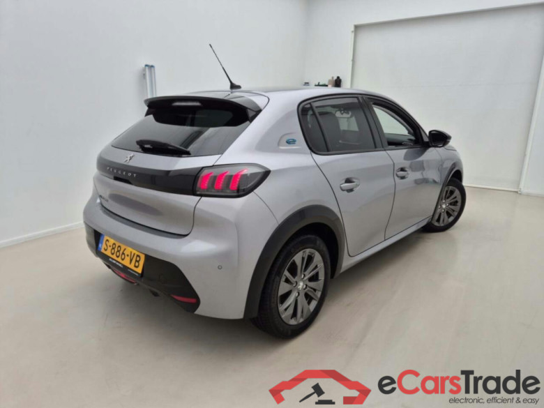 PEUGEOT e-208 Allure 50 kWh #2