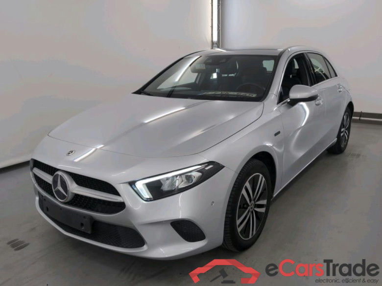 MERCEDES-BENZ A-CLASS 1.3 A 250 E DCT BUSINESS SOLUTION