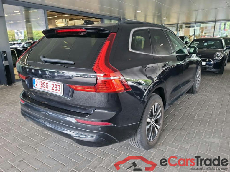 VOLVO XC60 2.0 B4 D MHEV MOMENTUM PRO AUTO #4