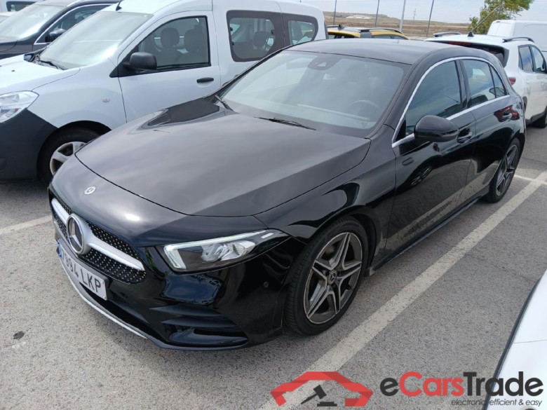 MERCEDES-BENZ Clase A / 2018 / 5P / berlina con portón A 180 d