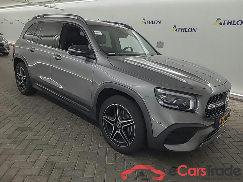 MERCEDES-BENZ GLB-Klasse 200 DCT AMG Line 5D 120kW #2