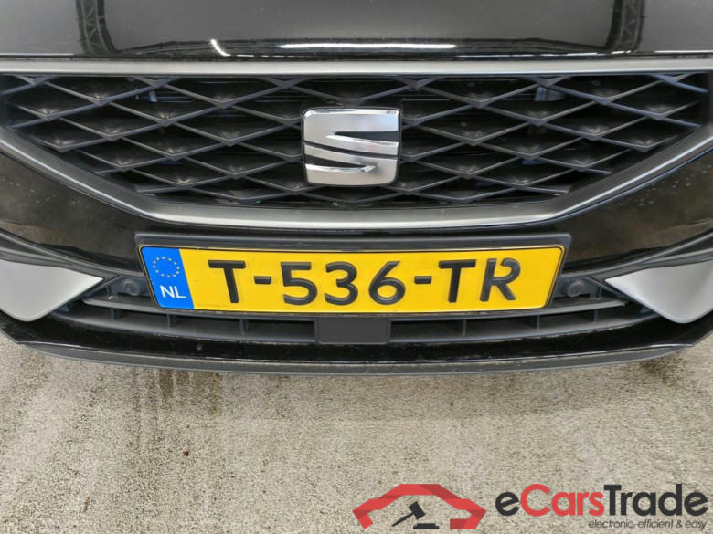 SEAT Leon 1.5 eTSI FR Business Intense DSG 5d #5