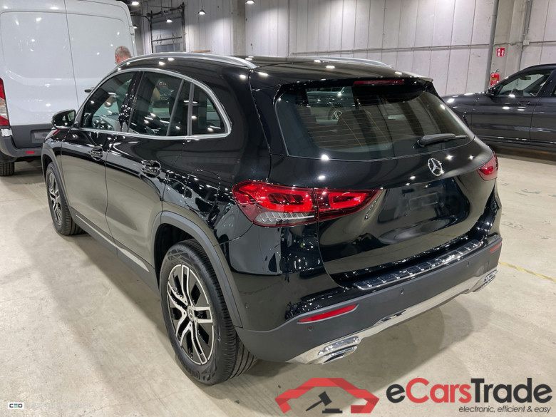 MERCEDES-BENZ GLA 2.0 GLA 200 D DCT 4MATIC 4WD BUS SOL #3