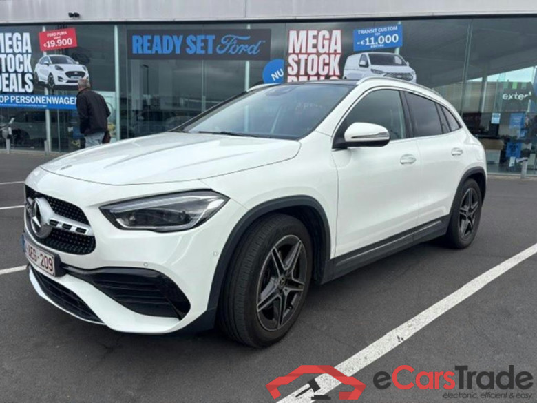 MERCEDES-BENZ GLA (H247) 200 Business Solution #1