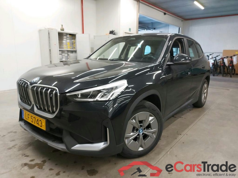BMW I - BMW IX1 xDrive30 313PK With Climatic & Navigation & Heated Seats & Park Sensors Front & Rear  * ELECTRIC * #1
