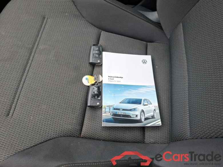 VOLKSWAGEN e-Golf 100 kW #6