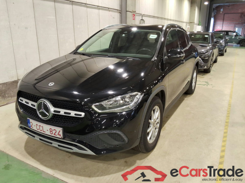 MERCEDES-BENZ GLA 2.0 GLA 180 D DCT BUSINESS SOLUTION ESS