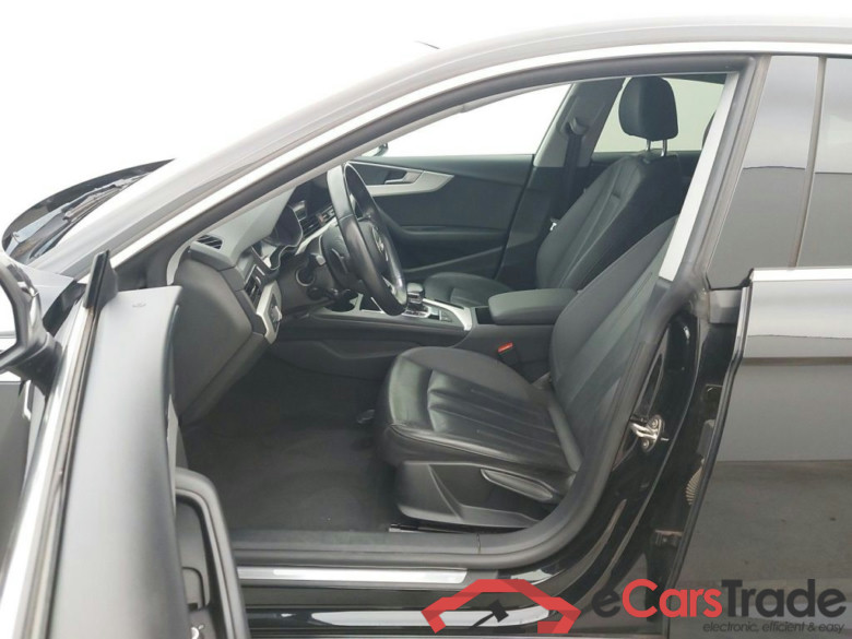 Audi A5 Sportback 30 TDI S tronic Bus Ed Advanced 5d #3