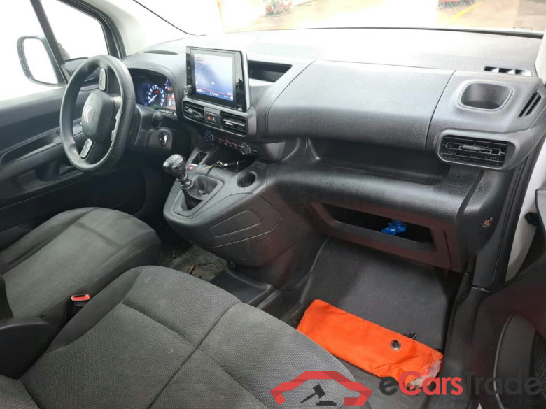 CITROEN Berlingo Van / 2018 / 4P / Fourgonnette M 650kg BlueHDi 100 S&S BVM Driver #5