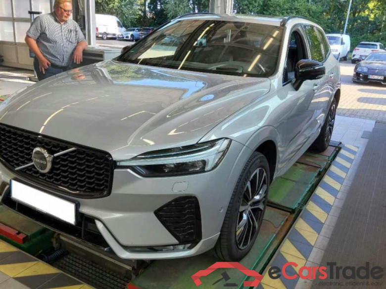 Volvo XC60 (03.2017->) DE - SUV5 B5 (Benzin) AWD EU6d, Ultra Dark Mild-Hybrid, (Facelift) 2023 - 2024 #1