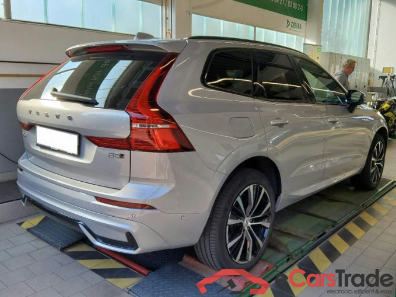 Volvo XC60 (03.2017->) DE - SUV5 B5 (Benzin) AWD EU6d, Ultra Dark Mild-Hybrid, (Facelift) 2023 - 2024 #3