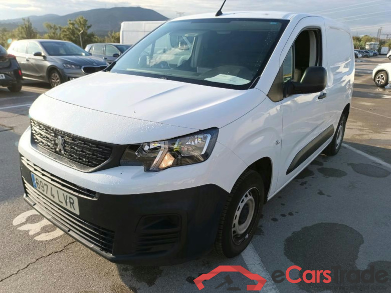 PEUGEOT Partner / 2018 / 3P / furgón derivado de turismo Pro Standard 600kg BlueHDi 73kW #1