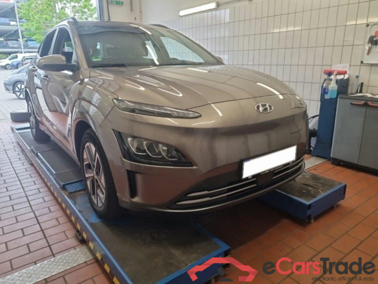 Hyundai Kona  #1