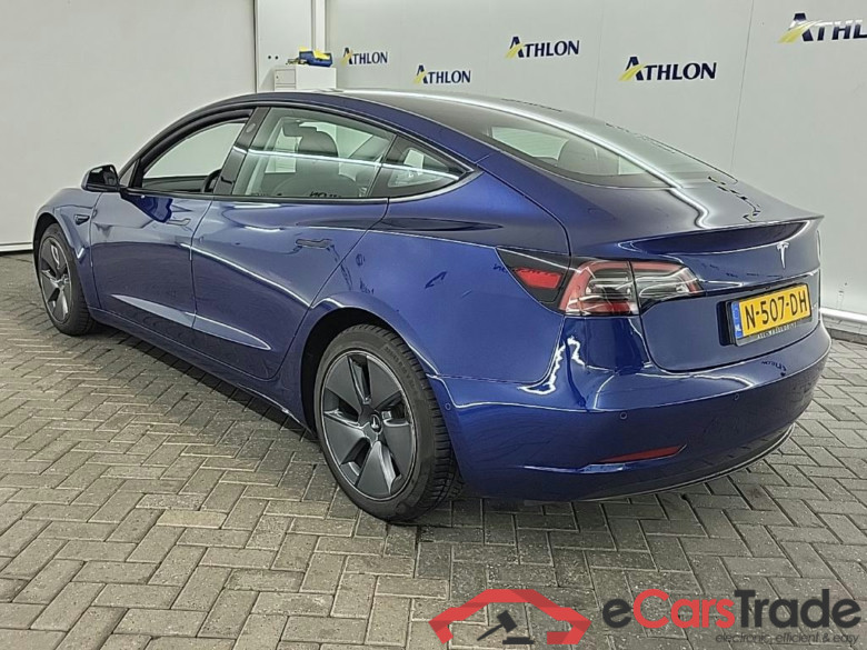Tesla Model 3 Long Range Dual Motor AWD 4D 350kW #4