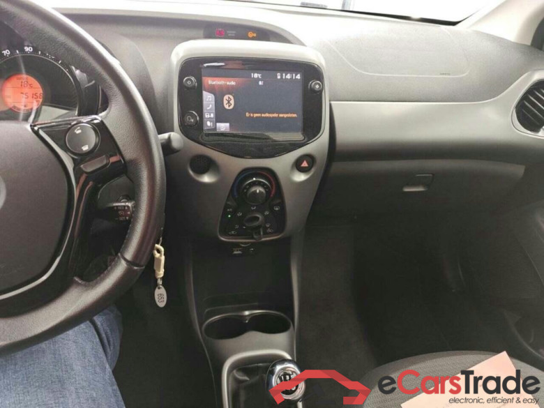 TOYOTA Aygo 1.0 VVT-i x-play #5