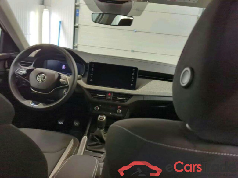 SKODA Kamiq 1.0 TSI Selection #3