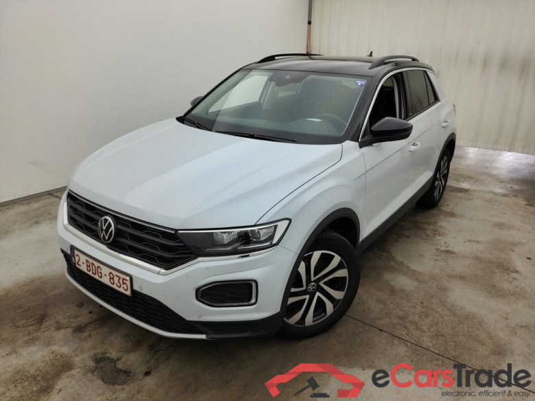 Volkswagen T-Roc 2.0 TDI Active DSG 5d #1