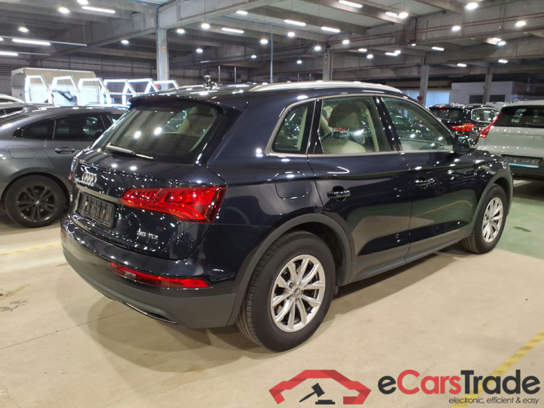 AUDI Q5 DIESEL - 2017 35 TDi Business Edition S tronic #4