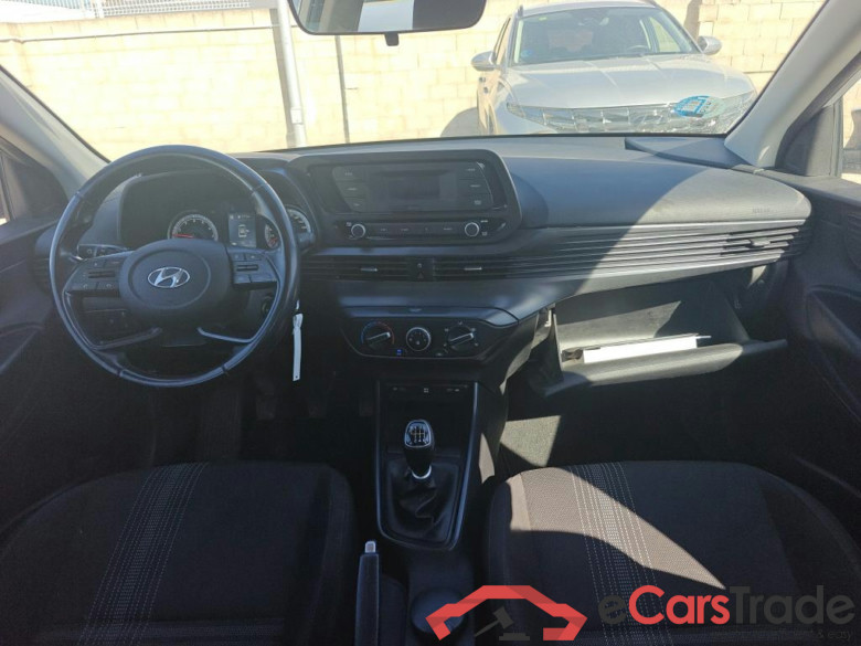 HYUNDAI i20 / 2020 / 5P / berlina con portón 1.0 TGDI 74kW (100CV) 48V Essence #3