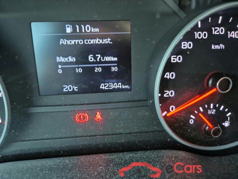 KIA Sportage / 2018 / 5P / todoterreno 1.6 GDi 97kW (132CV) Concept 4x2 #5