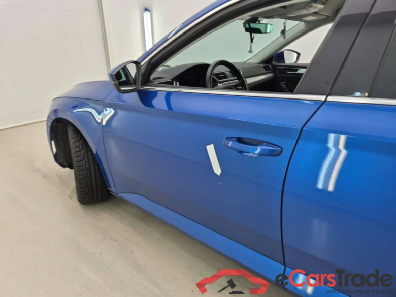SKODA SUPERB COMBI 2.0 CRTDI CLEVER DSG #5