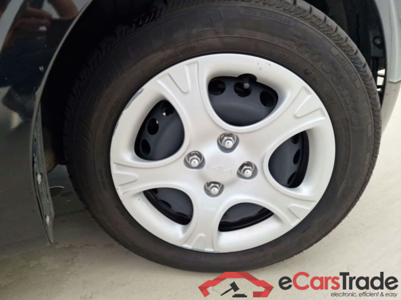 KIA PICANTO 1.0 MPI PURE #6