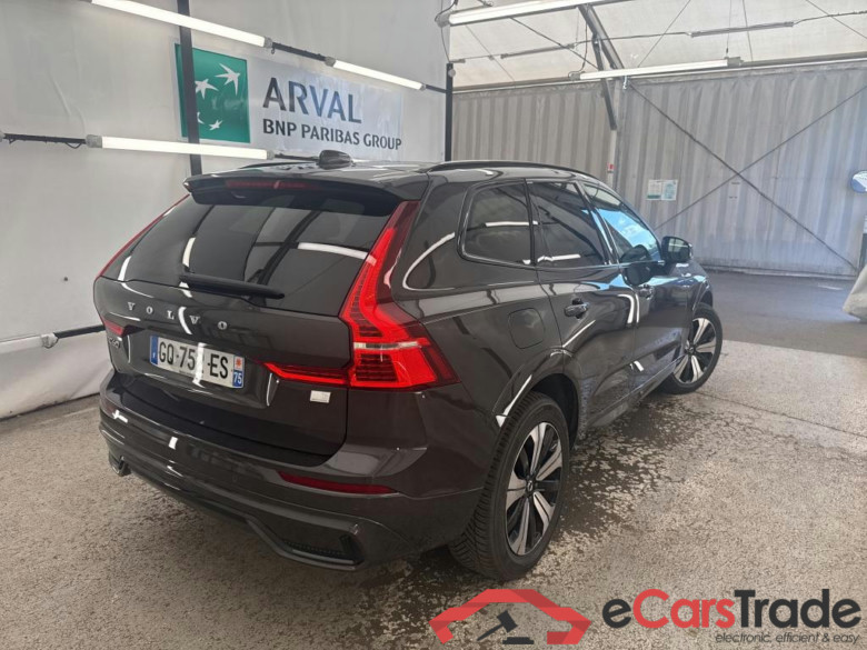 VOLVO XC60 / 2021 / 5P / SUV Recharge T6 350 GT 8 Plus Style Dark #4