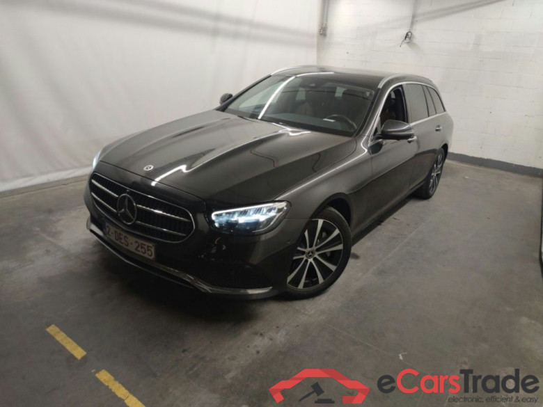 Mercedes-Benz E-Klasse Break E 300 de Luxury Line 5d #1