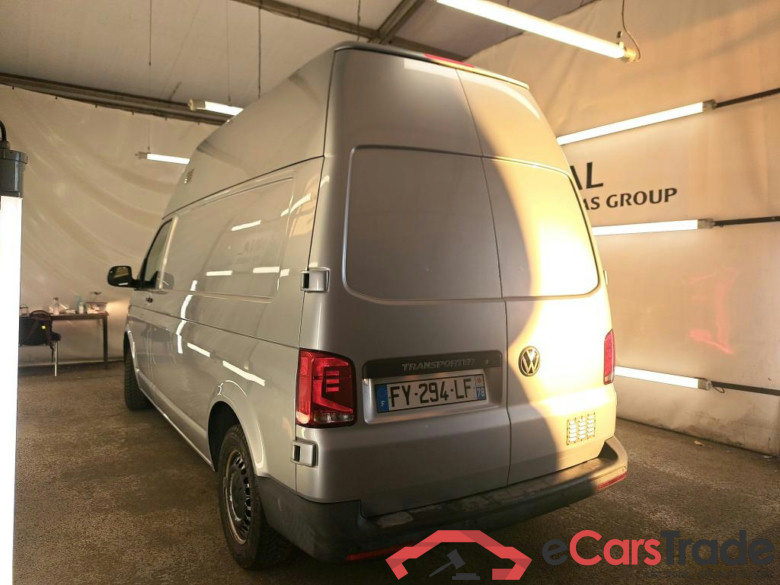 VOLKSWAGEN Transporter / 2019 / 4P / Fourgon tôlé 2.0 TDi 110 L2H1 Business Line #2