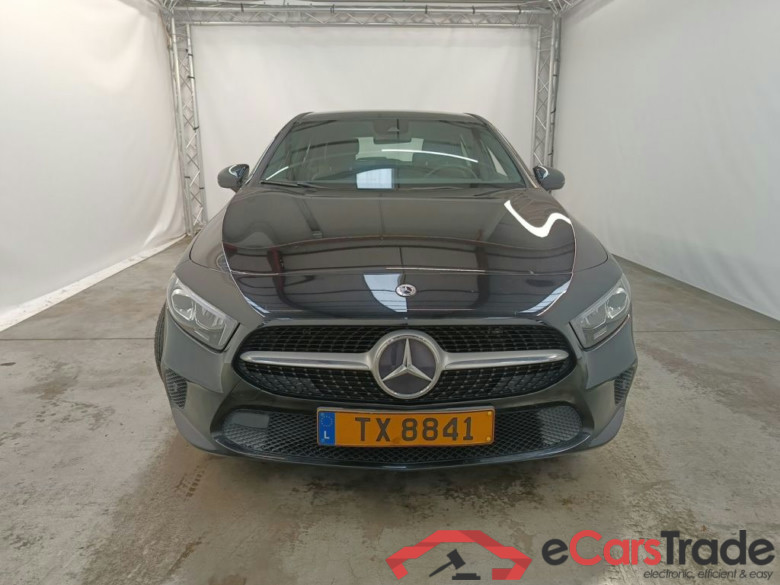 MERCEDES CLASSE A DIESEL (W177) A 200 d 150hp Luxury Line 5d #5