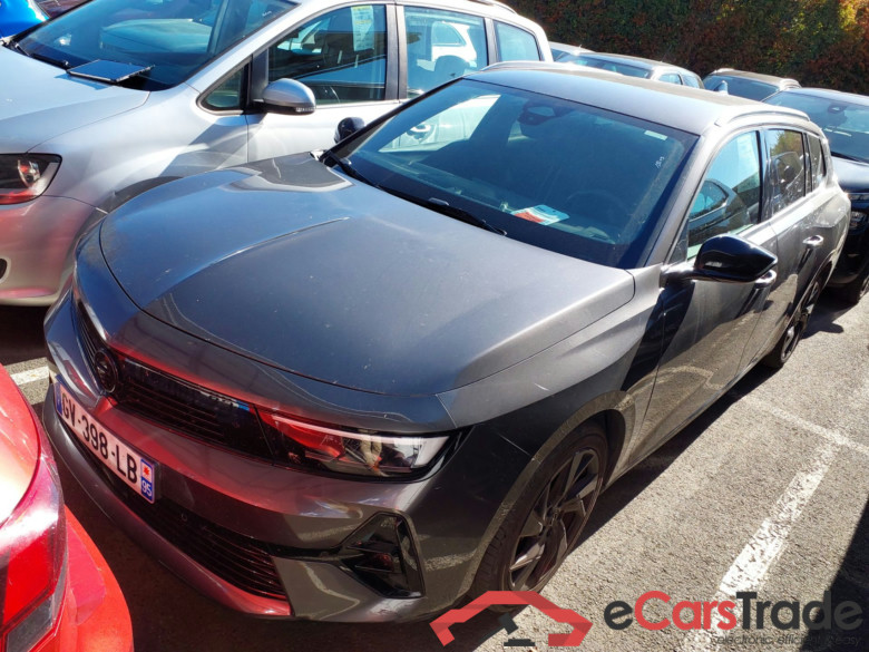 OPEL Astra OPEL Astra Sports Tourer 1.2 Turbo 130 GS BVM #1