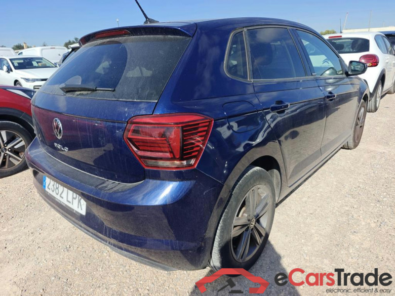 VOLKSWAGEN Polo / 2017 / 5P / berlina con portón United 1.0 TSI 81kW (110CV)(SP) #2