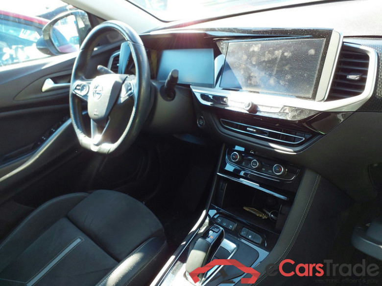 Opel Grandland 1.6T Plug-in Hybrid GSe AWD Aut. LED Virtual Navi-Pro Sport-Leather-Alcantara KeylessGo Klima PDC ... #3