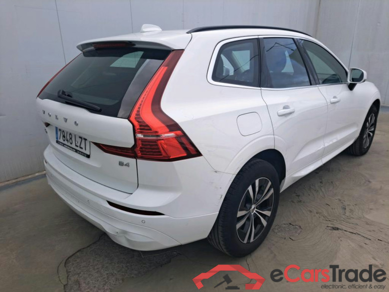 VOLVO XC60 / 2017 / 5P / todoterreno 2.0 B4 D Momentum Pro Auto #2