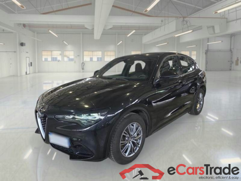 ALFA ROMEO STELVIO / 2017 / 5P / SUV 2.2 TD 160 CV SUPER AT8 RWD #1