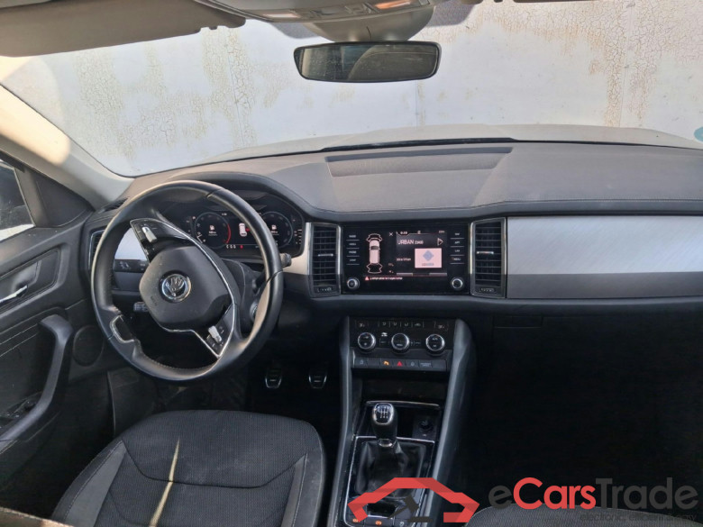SKODA Kodiaq / 2021 / 5P / todoterreno 1.5 TSI 110KW (150cv) 4x2 Ambition #3