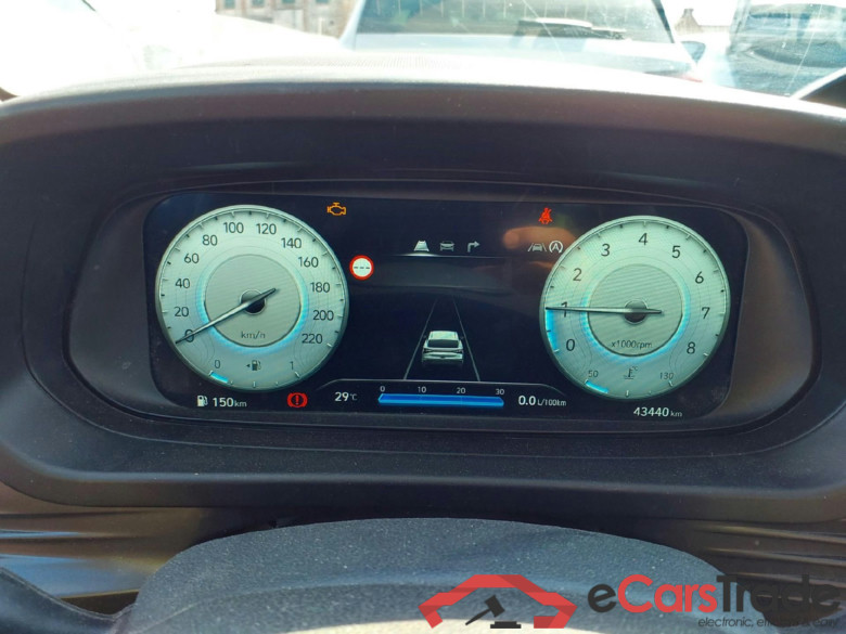 HYUNDAI i20 / 2023 / 5P / berlina con portón 1.0 TGDI Klass #5