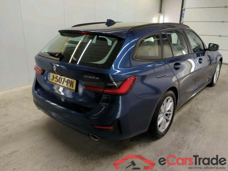 BMW 3-serie Touring 330e eDrive Edition #2