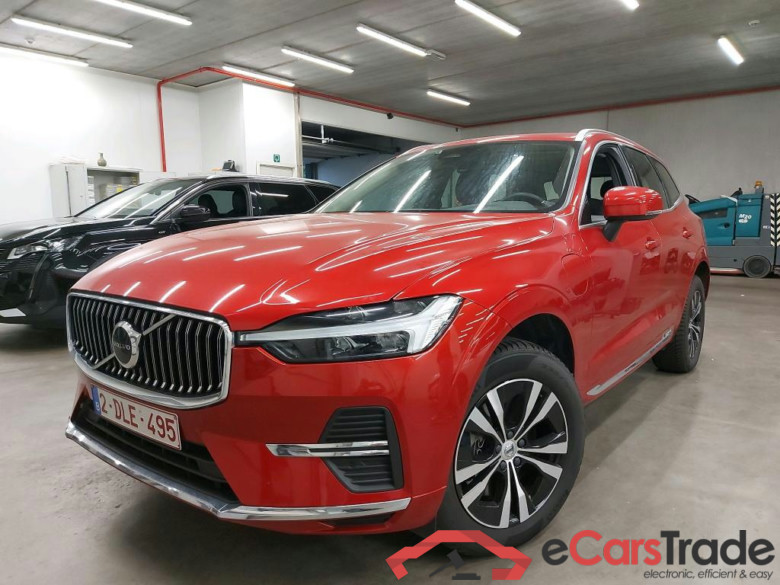 VOLVO - VOL XC60 T6 PHEV 350PK 4x4 Core With Climatic & Navigation & Heated Seats & Pano Roof & Park Sensors Front & Rear   * HYBRID * #1