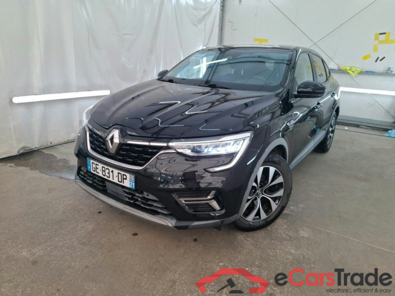 RENAULT Arkana / 2021 / 5P / SUV Business E-TECH 145 #1