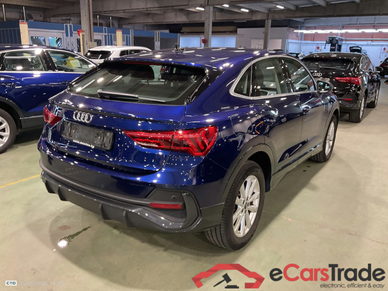 AUDI Q3 Sportback 1.4 45 TFSI E S TRONIC #4