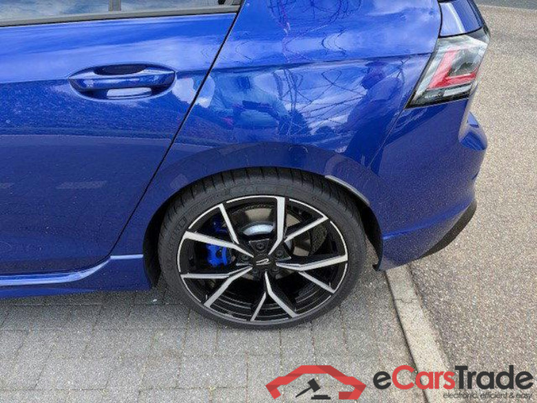 VOLKSWAGEN Golf VIII R #5