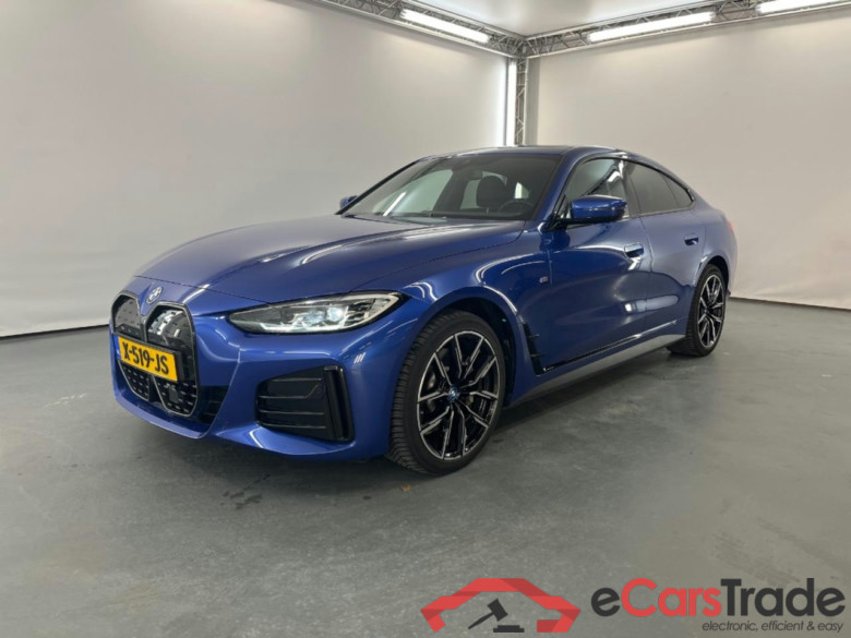 BMW i4 eDrive35 70 kWh #1