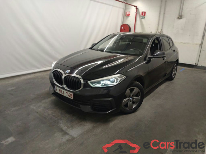 BMW 1 Reeks Hatch 116dA (85 kW) 5d #1